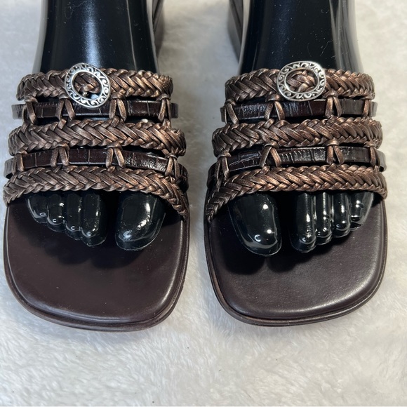 BRIGHTON Rita Woven Leather Slides Size 9N - Picture 3 of 12